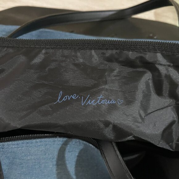 New Victoria's Secret Black Denim Tote Bag with Pouch NWT - Picture 9 of 9